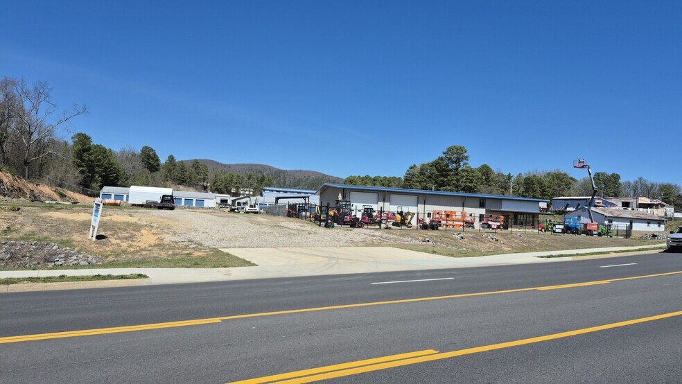 101 Airway dr, Hot Springs National Park, AR for sale - Building Photo - Image 2 of 5