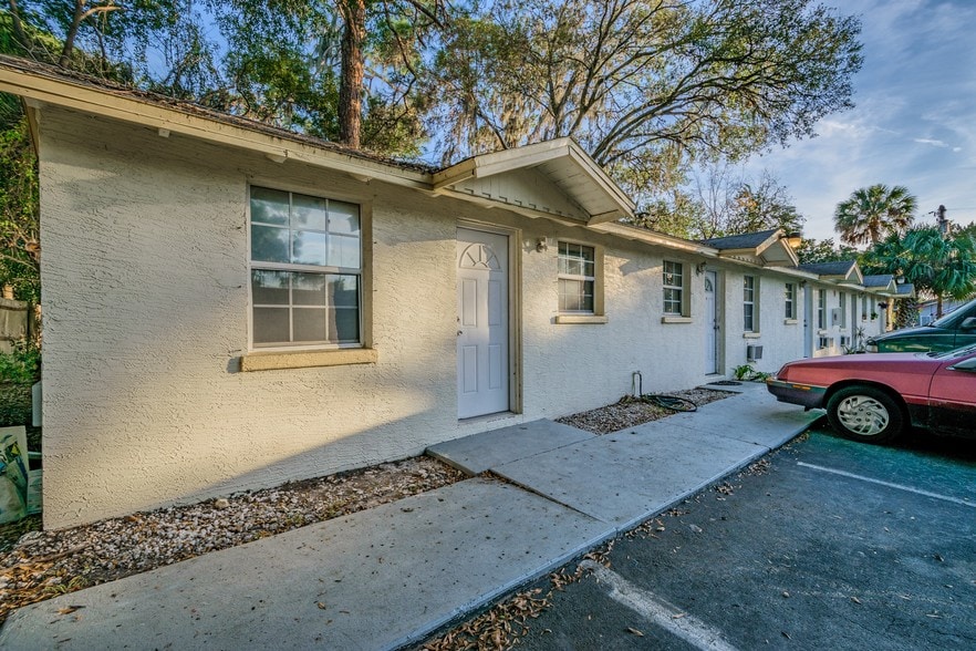 7618 US Highway 19, New Port Richey, FL à vendre - Photo du bâtiment - Image 3 de 29
