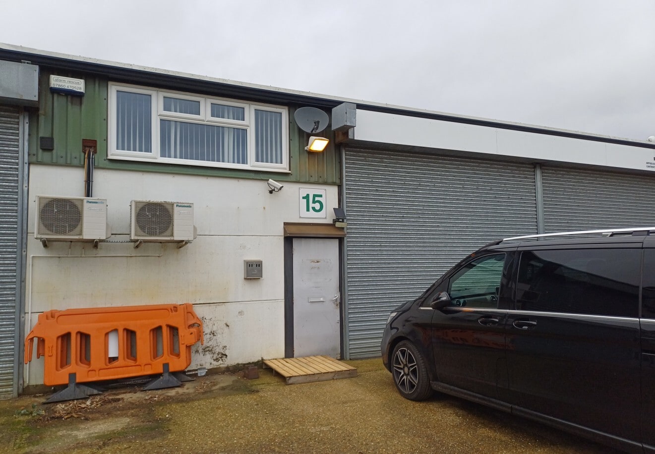 New Rd, Bedford for lease Building Photo- Image 1 of 2