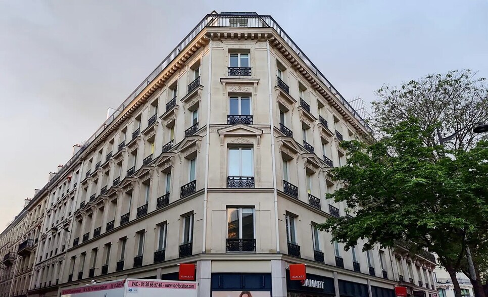 2 Rue Jean Lantier, Paris à louer - Photo du bâtiment - Image 2 de 28