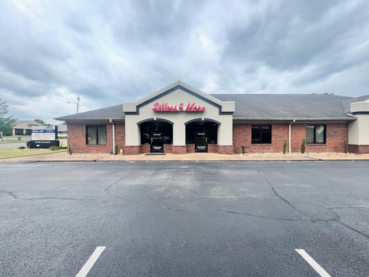 121 Stonebridge Blvd, Jackson, TN à louer Photo principale- Image 1 de 13
