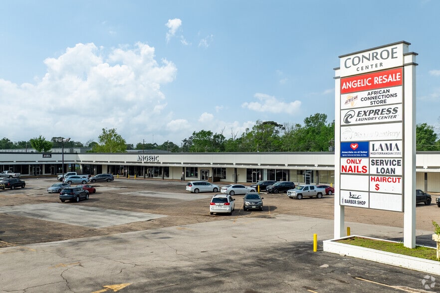701-731 W Davis St, Houston, TX for lease - Building Photo - Image 2 of 3