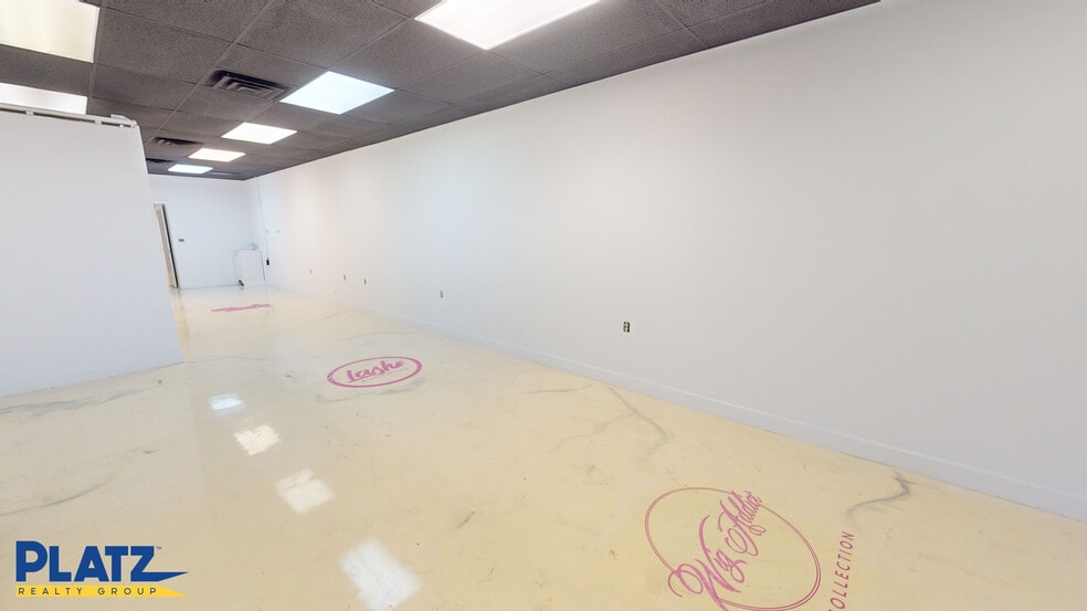 754 Youngstown Warren Rd, Niles, OH for lease - Interior Photo - Image 3 of 17