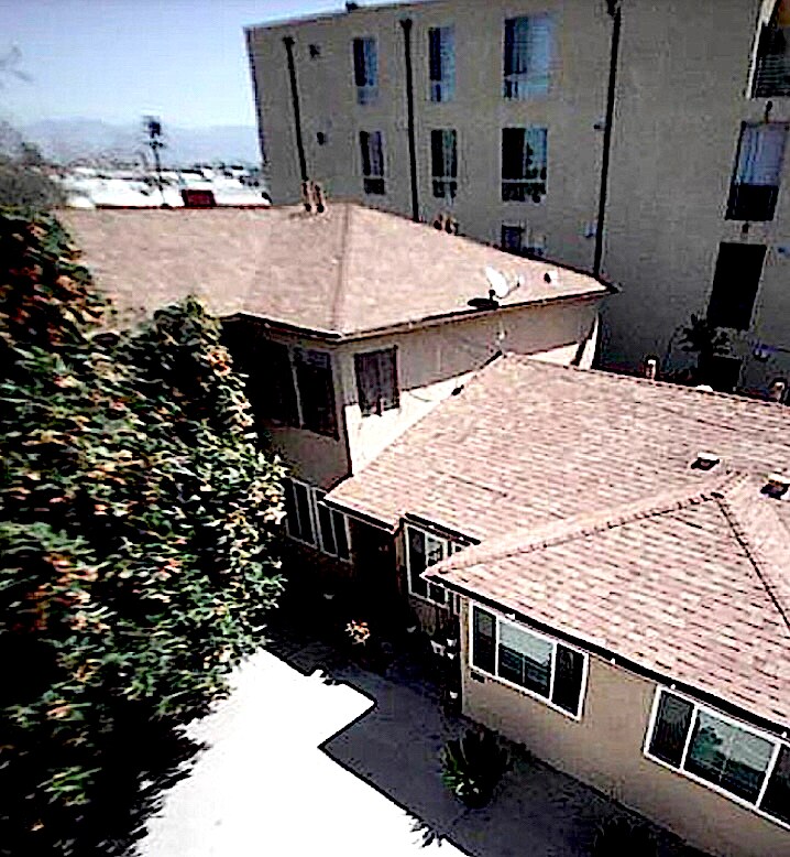 12045 Hart St, North Hollywood, CA à vendre Photo du bâtiment- Image 1 de 1