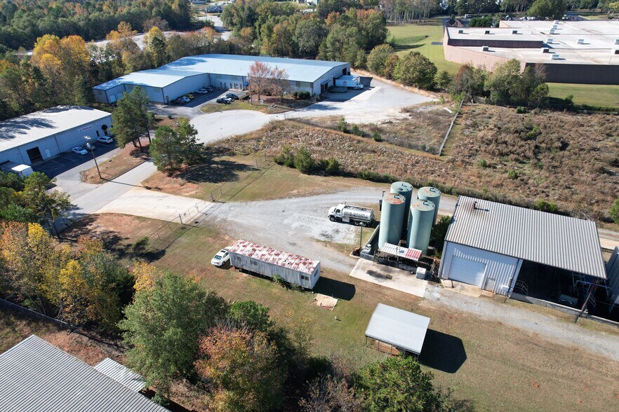 10 Geneva Ct, Mauldin, SC à vendre - Photo du bâtiment - Image 3 de 14