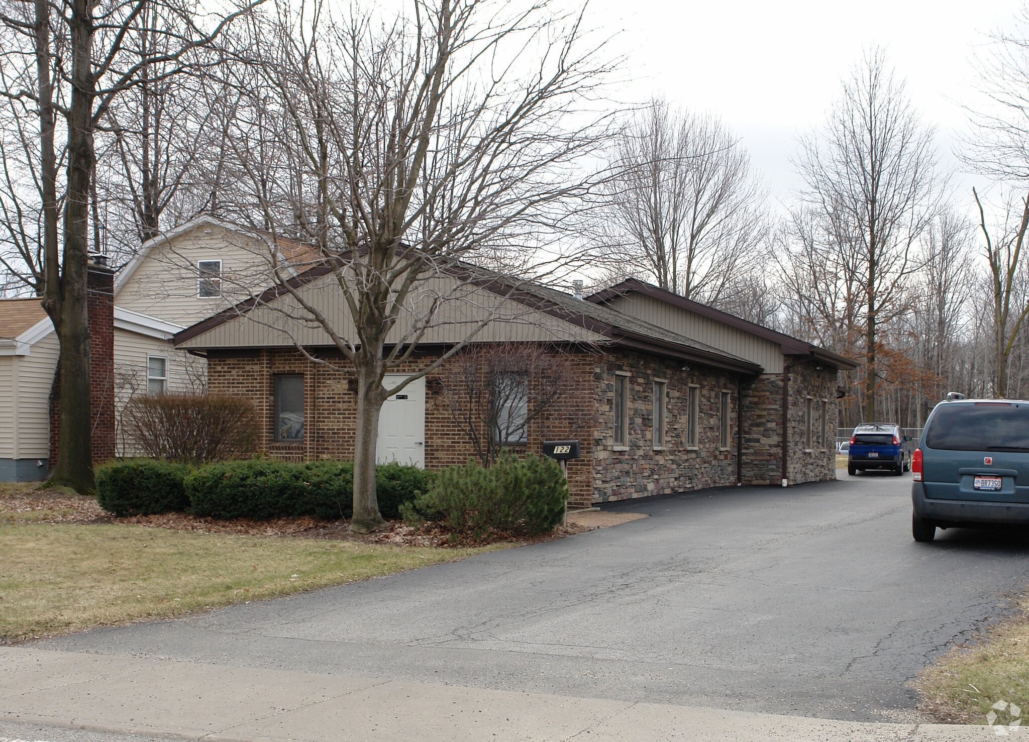 122 Fowler St, Cortland, OH for sale Primary Photo- Image 1 of 3