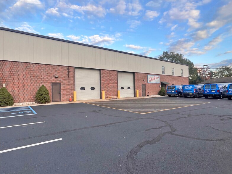 410-430 Miller Rd, Medford, NJ for sale - Primary Photo - Image 1 of 4