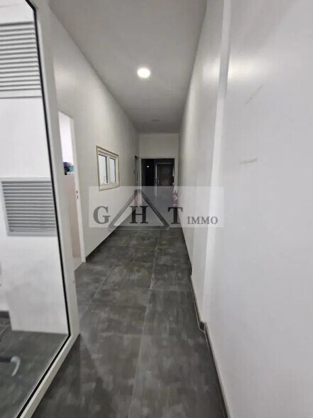 Industriel dans Tremblay-en-France à vendre - Photo du bâtiment - Image 2 de 17