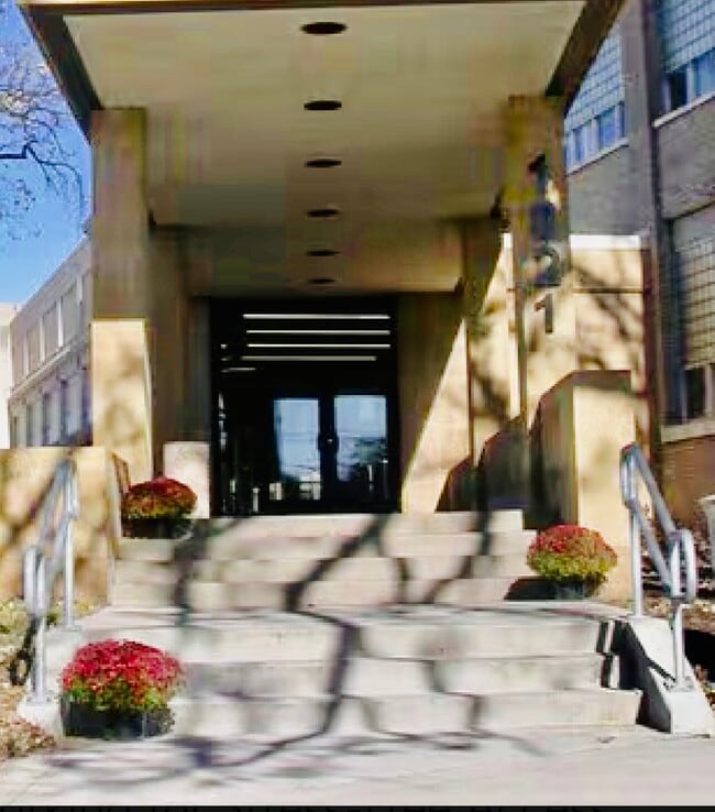 More details for 540 Fairview Ave, Saint Paul, MN - Multiple Space Uses for Lease