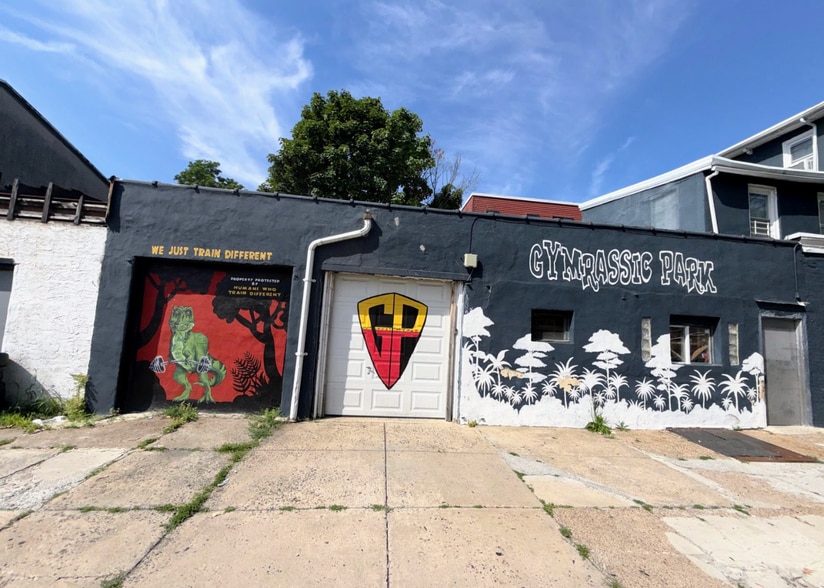 300 W Coulter St, Philadelphia, PA for lease - Interior Photo - Image 1 of 15