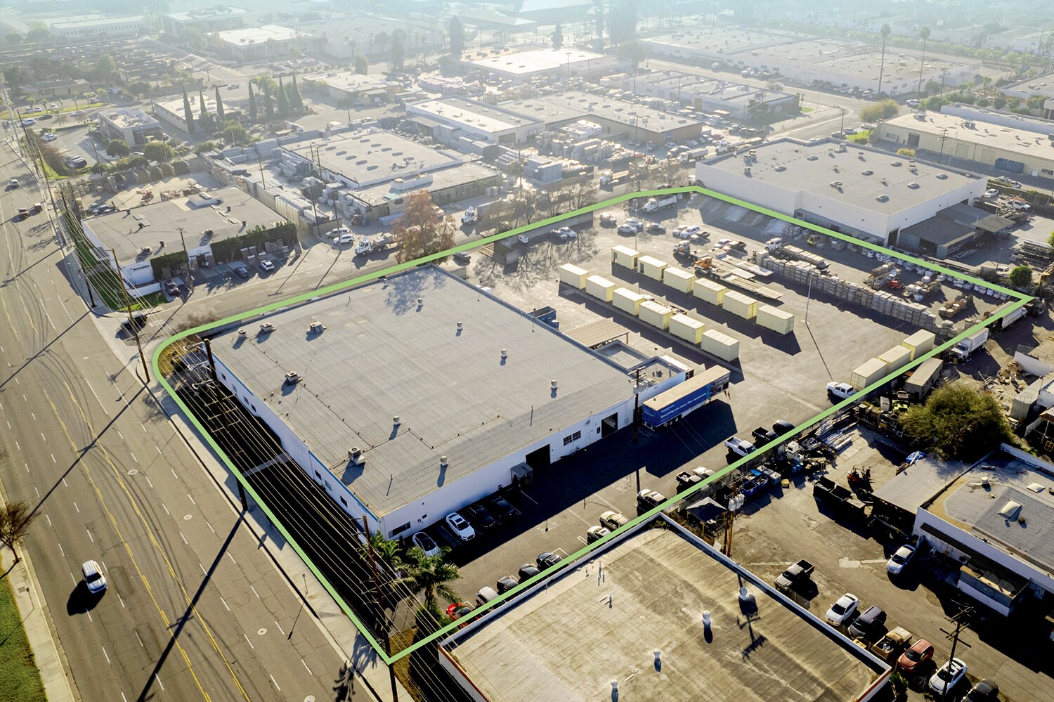 1000 S Grand Ave, Santa Ana, CA à vendre Photo du bâtiment- Image 1 de 15