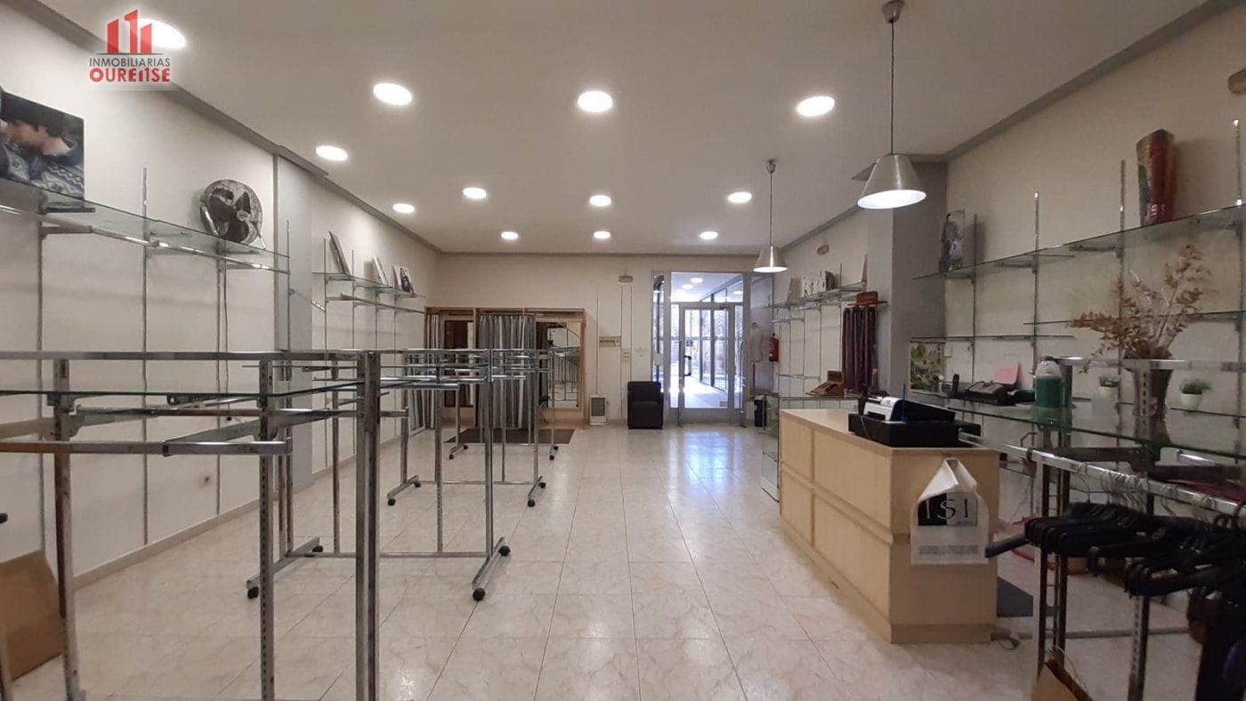 Retail in Ourense, Orense for lease Building Photo- Image 1 of 7