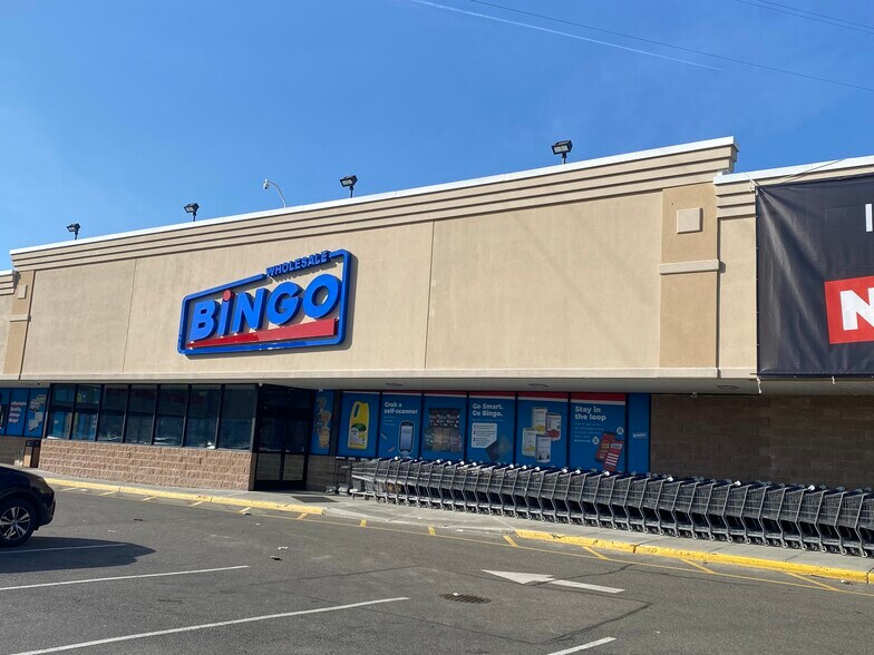 603 Burnside Ave, Inwood, NY for lease - Building Photo - Image 2 of 7