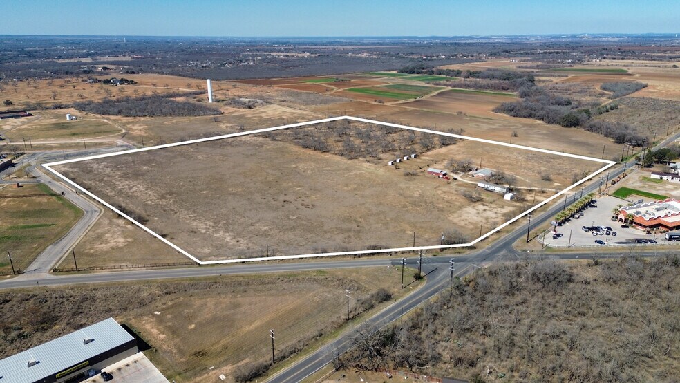 14515 Shepherd Rd, Atascosa, TX à vendre - Photo du bâtiment - Image 1 de 32