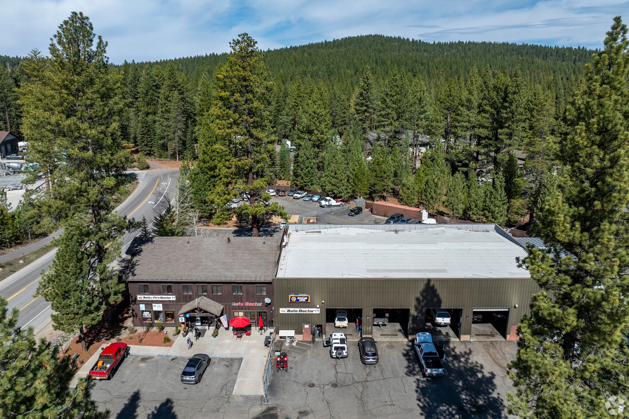 12000 Pioneer Trl, Truckee, CA for lease Primary Photo- Image 1 of 7