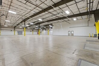 322 Industrial Park Rd, Franklin, NC for lease Interior Photo- Image 2 of 18