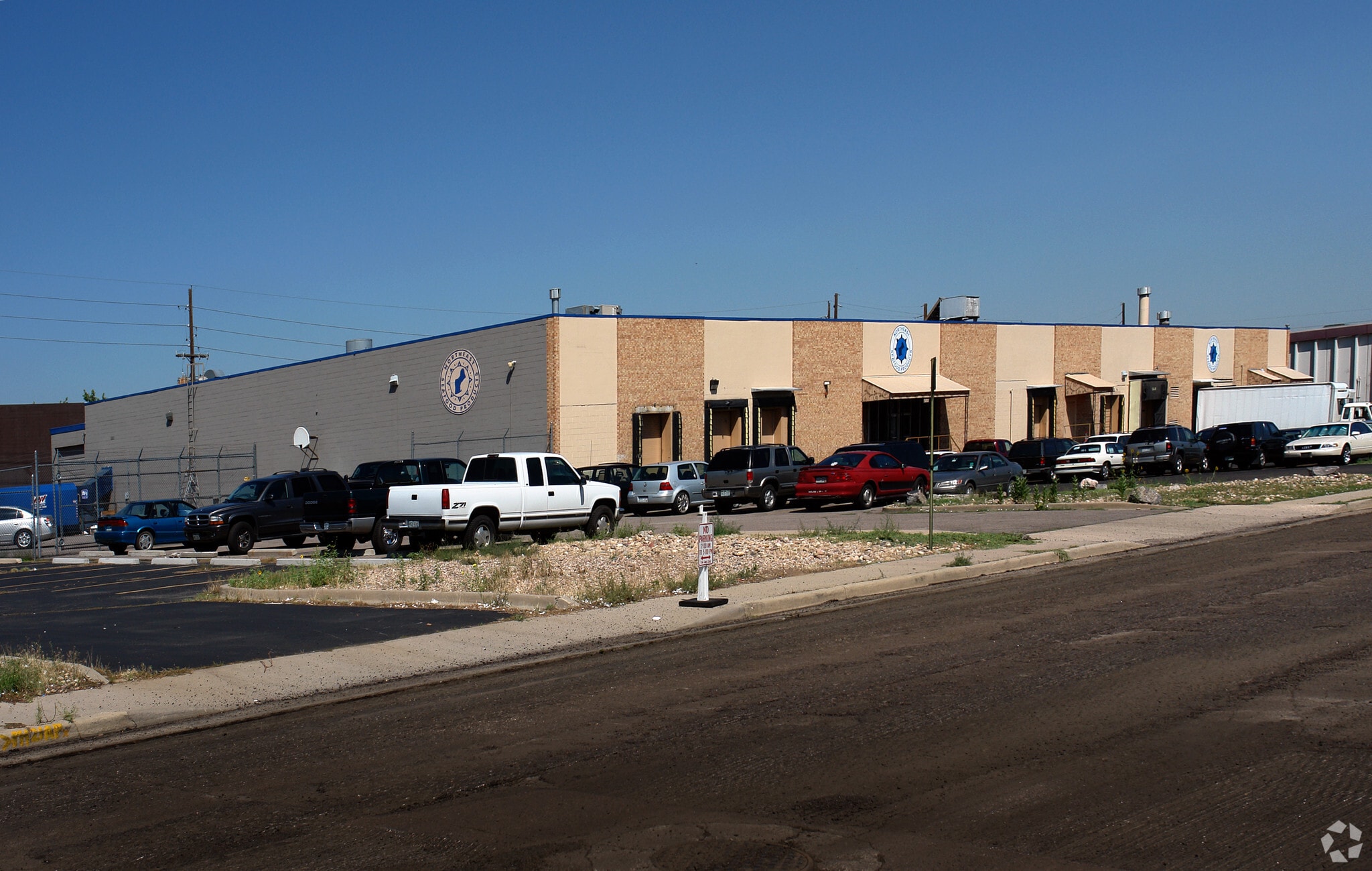 4555-4585 Kingston St, Denver, CO for sale Primary Photo- Image 1 of 8