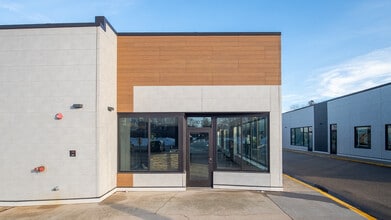 115 16th Ave NW, Rochester, MN for lease Interior Photo- Image 1 of 13