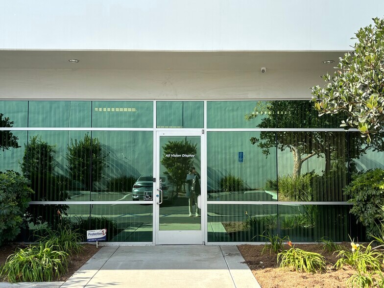 11438 Knott St, Garden Grove, CA à vendre - Photo du bâtiment - Image 1 de 1