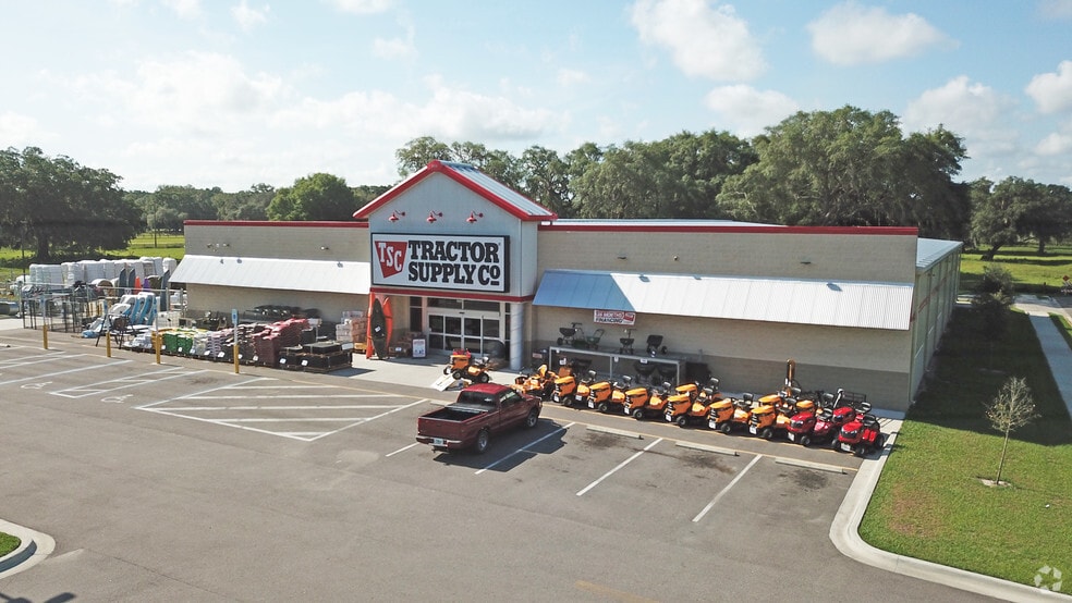 1673 W Highway 48, Bushnell, FL for sale - Primary Photo - Image 3 of 11