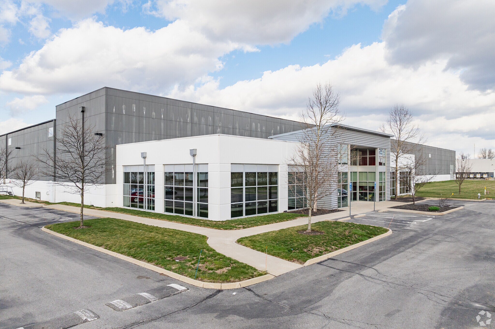 9000 Smith's Mill Rd, New Albany, OH for lease Primary Photo- Image 1 of 7