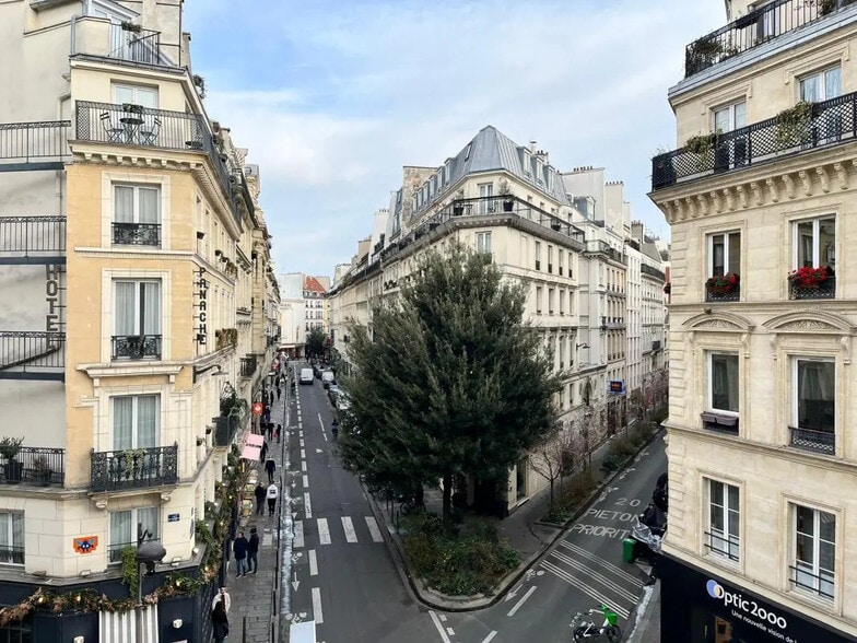21 Rue Du Faubourg Montmartre, Paris for lease - Building Photo - Image 3 of 16