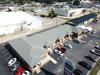 More details for 512-520 Erwin Rd, Dunn, NC - Retail for Lease