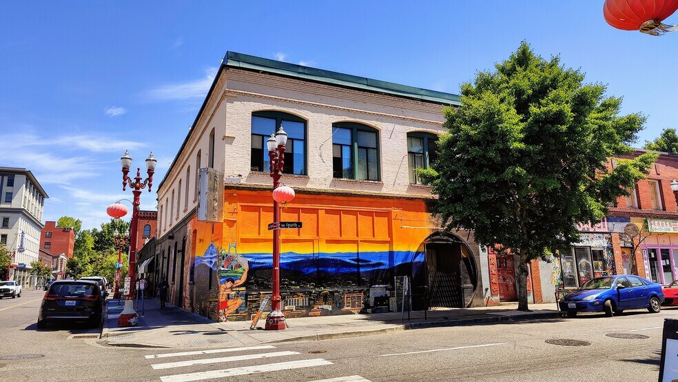 26-32 NW 4th Ave, Portland, OR à vendre - Photo du bâtiment - Image 1 de 5