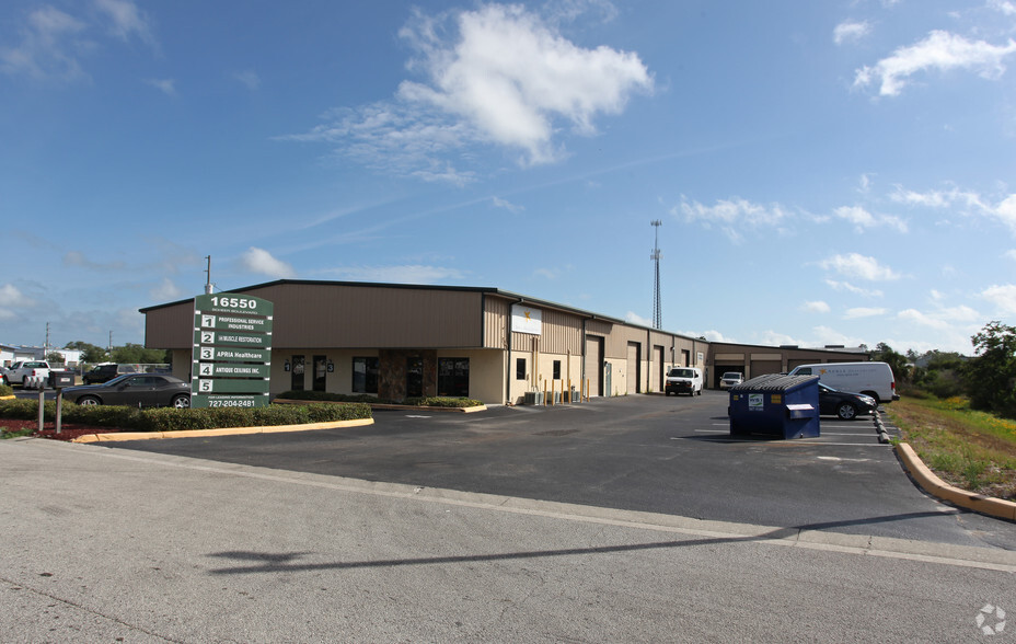 16550 Scheer Blvd, Hudson, FL for lease - Primary Photo - Image 1 of 3