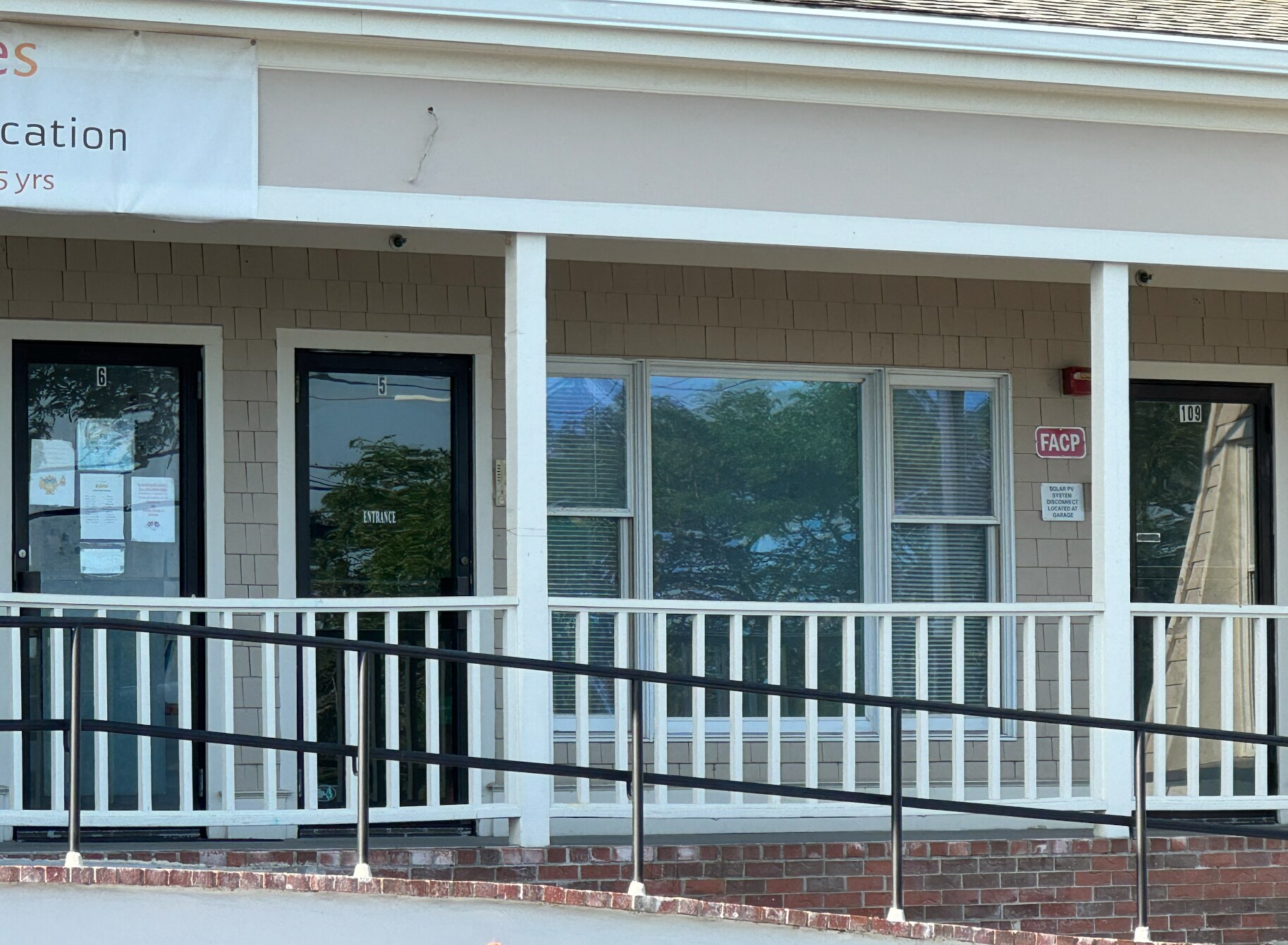 109 Main St, West Dennis, MA for lease Interior Photo- Image 1 of 1