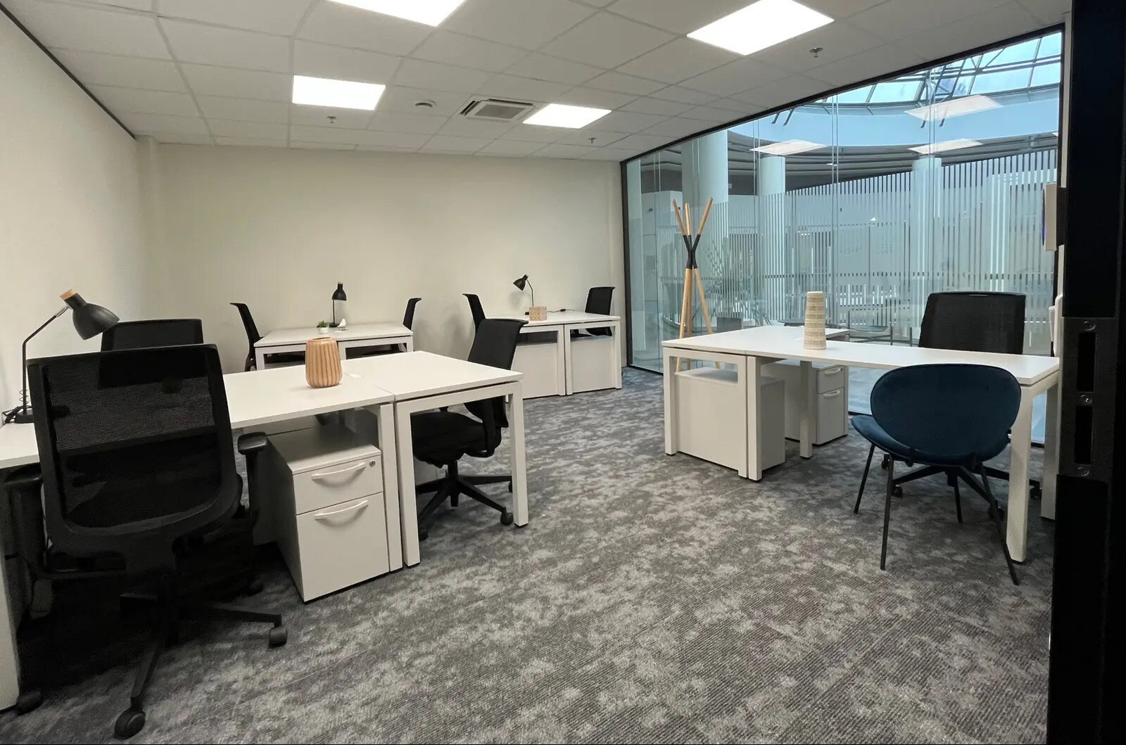 Espace de cotravail dans Bordeaux à louer Photo intérieure- Image 1 de 11