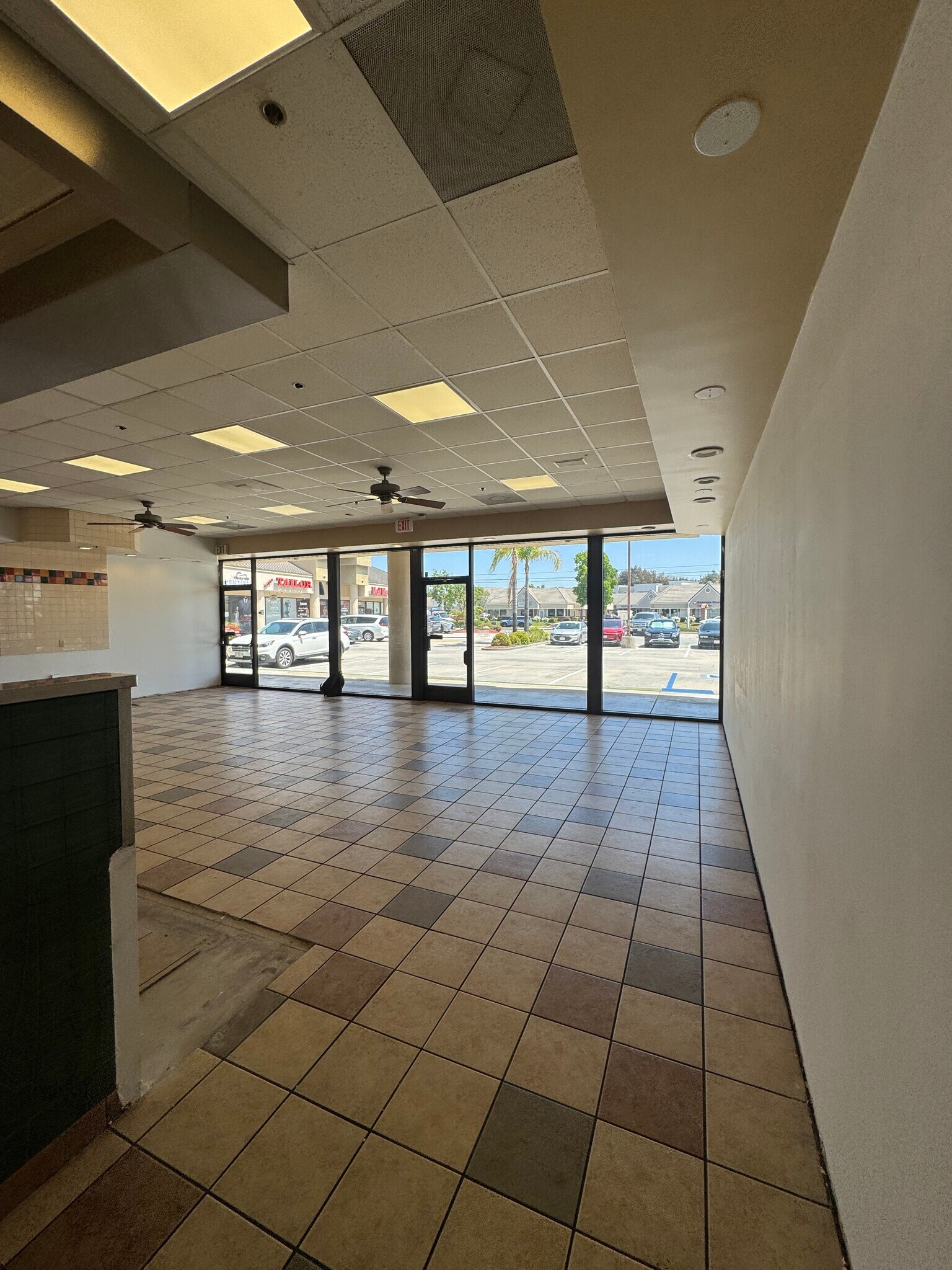 27315 Jefferson Ave, Temecula, CA for lease Interior Photo- Image 1 of 3