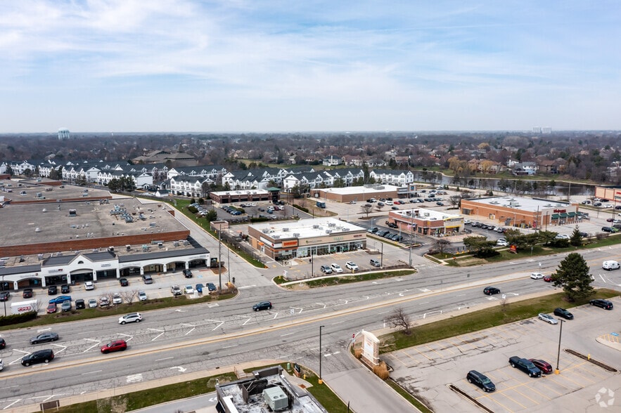 2040-2046 S Naperville Rd, Wheaton, IL for lease - Aerial - Image 3 of 5