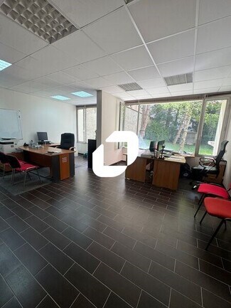 Plus de détails pour Bureau à vendre