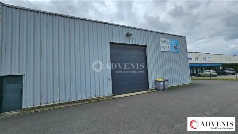 Industriel dans Lesquin à louer - Photo du bâtiment - Image 1 de 5