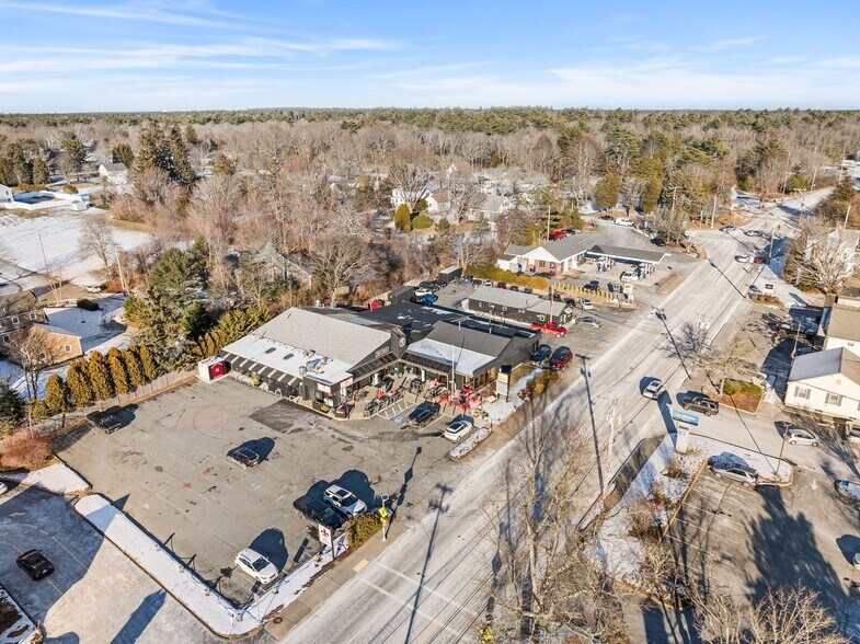 33 County Rd, Mattapoisett, MA à louer - Aérien - Image 3 de 3