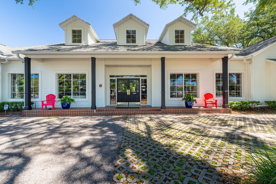 2627 Curry Ford Rd, Orlando, FL for lease - Building Photo - Image 3 of 5