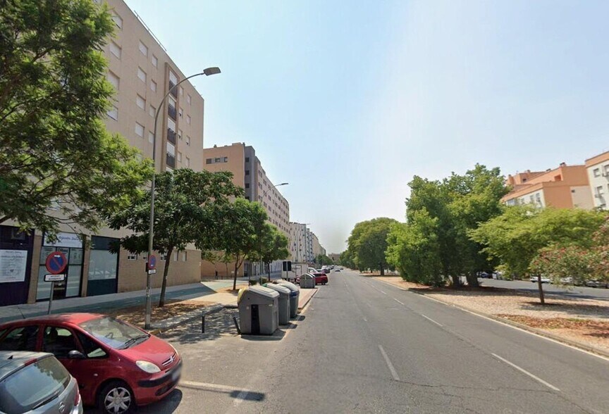 Retail in SEVILLA, Sevilla for sale - Building Photo - Image 1 of 1
