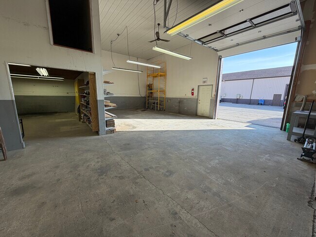 More details for 4621-4645 Freedom Dr, Ann Arbor, MI - Industrial for Lease