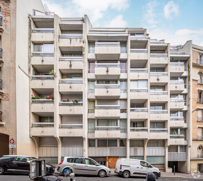 57 Rue Lhomond, Paris à louer - Photo du bâtiment - Image 3 de 5