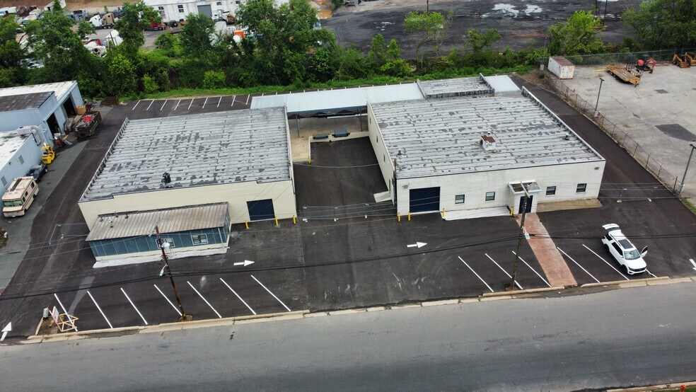 6624 Quad Ave, Rosedale, MD for lease - Building Photo - Image 2 of 10