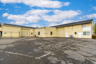 Industrial Building Near Freeway - Warehouse