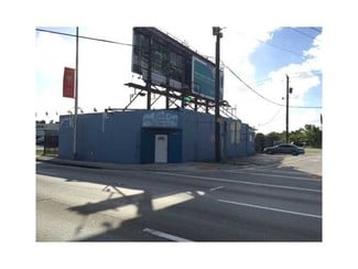 Plus de détails pour 13990 NW 27th Ave, Opa Locka, FL - Commerce de détail à louer