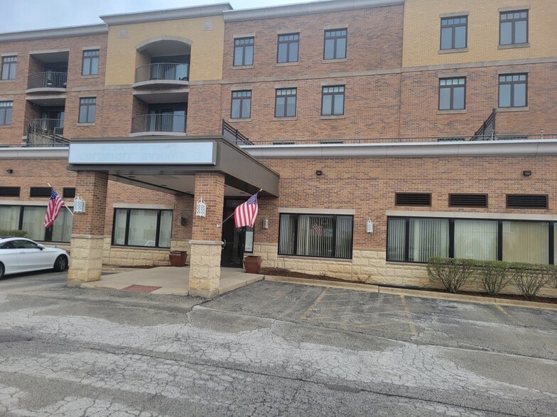 6400 N Northwest Hwy, Chicago, IL for lease - Building Photo - Image 3 of 10