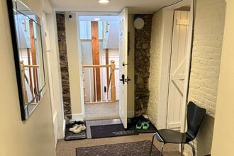 35 King St, Burlington, VT for lease Interior Photo- Image 2 of 13