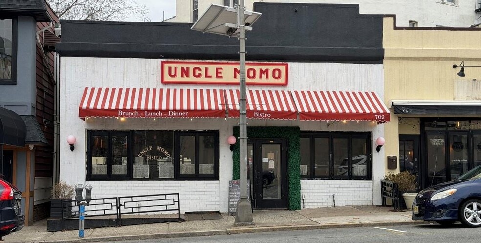 702-720 Bloomfield Ave, Montclair, NJ for lease - Building Photo - Image 2 of 5