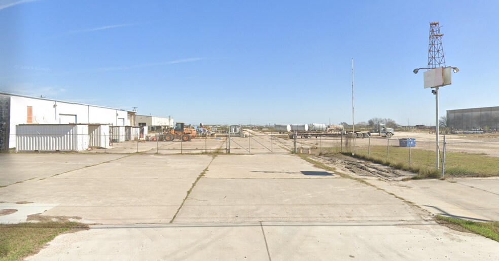 334 Flato Rd, Corpus Christi, TX à vendre - Photo du bâtiment - Image 2 de 5