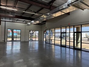 7303 Burleson Rd, Austin, TX for lease Interior Photo- Image 2 of 4