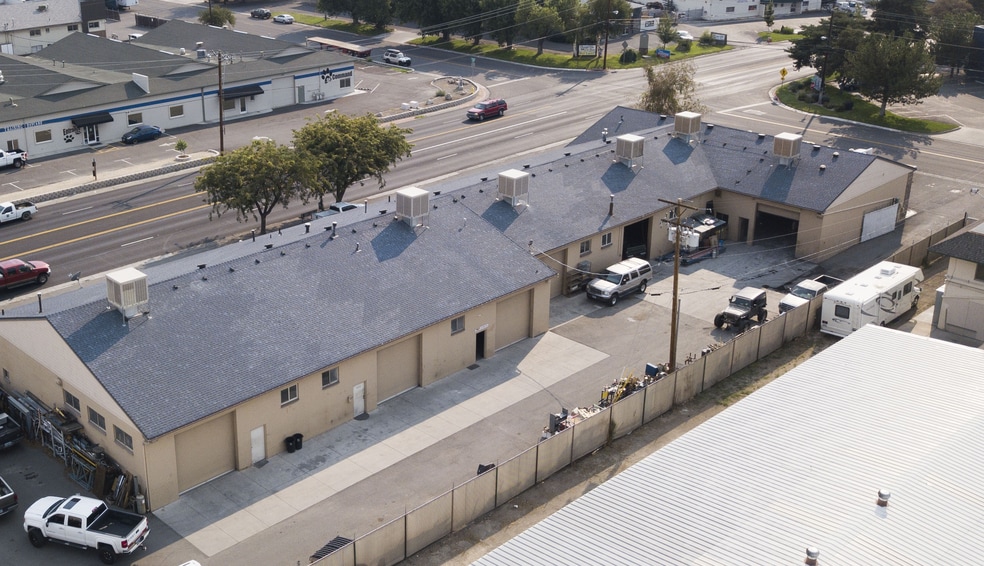 850 Greg St, Sparks, NV à louer - Photo du bâtiment - Image 3 de 7