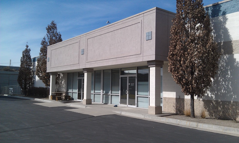 4876 S Commerce Dr, Salt Lake City, UT for lease - Building Photo - Image 1 of 1